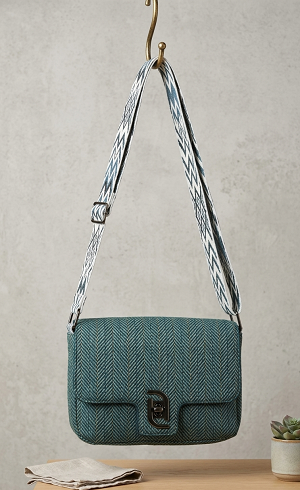 Green sling bag